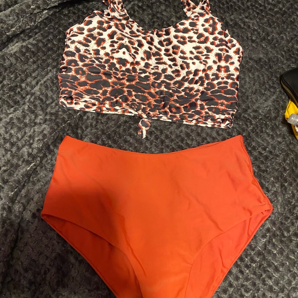Bathing suit